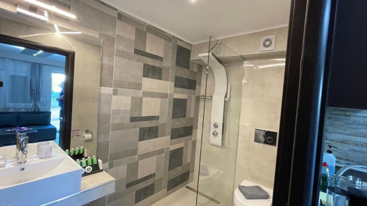 Luxrooms Ofrínion Zewnętrze zdjęcie